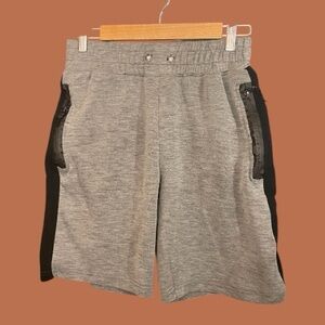 Game Time Men’s Gray and Black Heather Athletic Shorts Size S